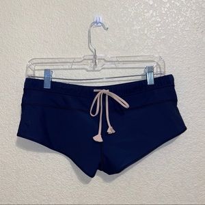 Lululemon Surf To Sand Boy Short